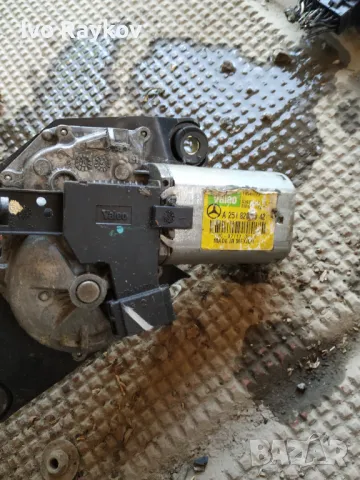 Мотор Задна Чистачка Мерцедес-Бенц | Mercedes-Benz W 164 | 2005-2011 | A 251 820 00 42., снимка 5 - Части - 47513839