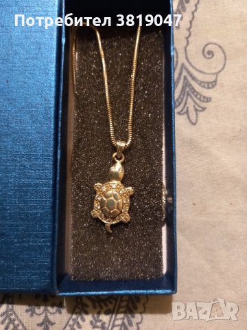 Ново Сребърно колие с костенурка и циркони.