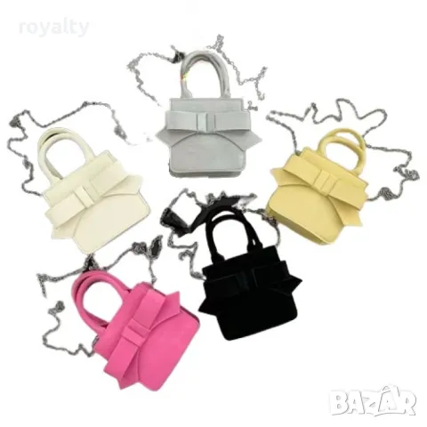 Елегантна дамска чанта с панделка – стил и изисканост в компактни размери