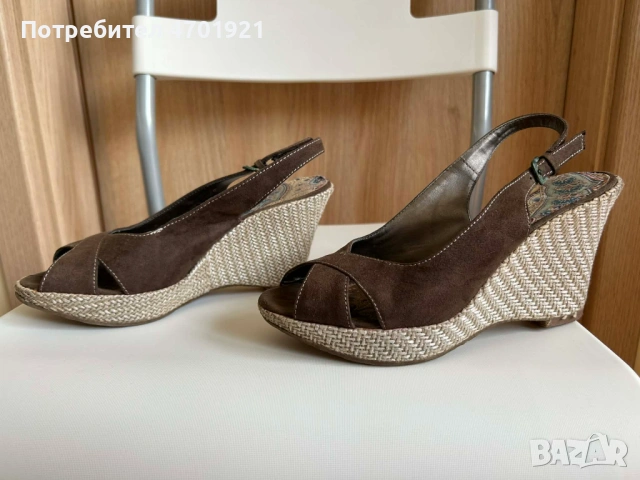 Дамски сандали на платформа