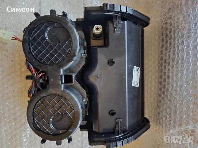 Bmw g01 cubholder , снимка 3 - Части - 48529999