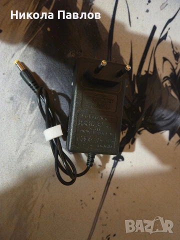 2 батерии Geevorks 21V 1300mAh + зарядно – чисто нови, снимка 4 - Друга електроника - 53818468