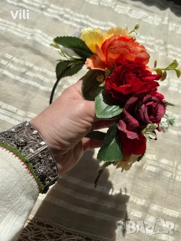 Аксесоар за коса, диадема с цветя, снимка 5 - Аксесоари за коса - 47800216
