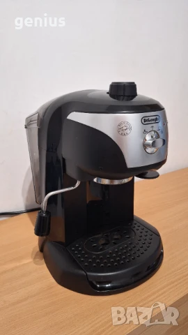 Кафемашина Делонги  Delonghi ec221, снимка 2 - Кафемашини - 51124426