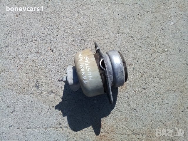 Тампон двигател на Форд Мустанг. Ford Mustang 2018г, снимка 3 - Части - 42431317