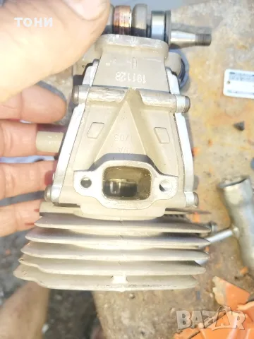 Цилиндър и бутало за Husqvarna 435 , снимка 6 - Други машини и части - 55779940
