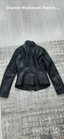 Дамско кожено яке., снимка 2 - Якета - 56340956