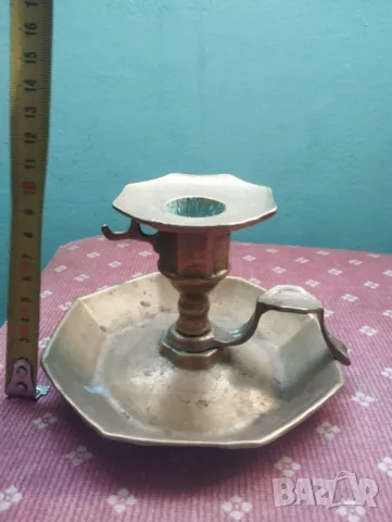 Пепелник със свещник