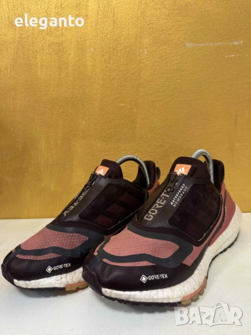 Оригинални маратонки ADIDAS Ultraboost 22 Gore-Tex Shoes Burgundy , 42 размер , снимка 3 - Маратонки - 53399960