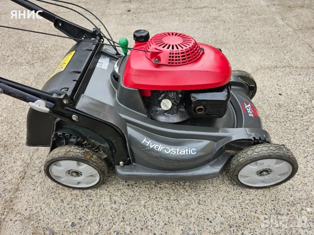 САМОХОДНА КОСАЧКА HONDA 537 HRX. ПЕРФЕКТНА. , снимка 9 - Градинска техника - 51205879