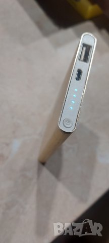 Power Bank Apple, снимка 2 - Външни батерии - 39214879