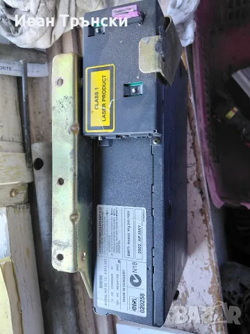 Оригинален CD чейнджър за BMW E46 E39 X5 E53 — 65126913388, снимка 3 - Части - 55722643