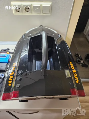 Лодка за захранка, снимка 10 - Стръв и захранки - 49375971