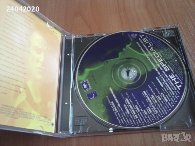 The Specialist - Original Soundtrack оригинален диск, снимка 2 - CD дискове - 53846857