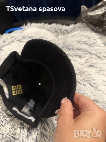 шапка с козирка givenchy , снимка 8 - Други - 56047511