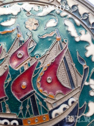 Рисувана месингова чиния за стена с морски мотив, снимка 2 - Декорация за дома - 41813889