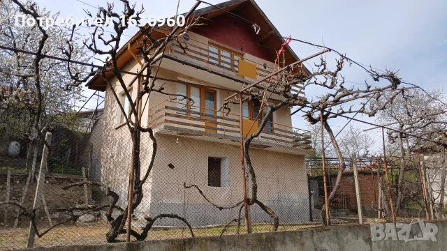 Продавам вила в село Бадино