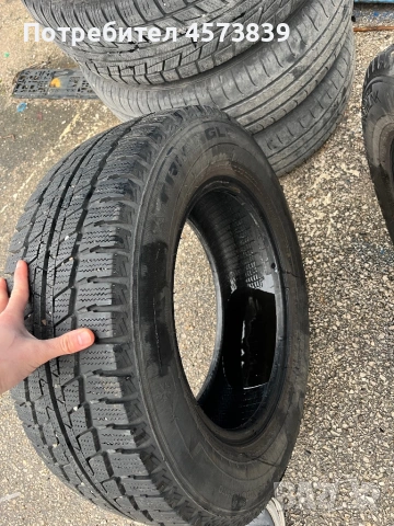 2 Броя Гуми 215/65/16