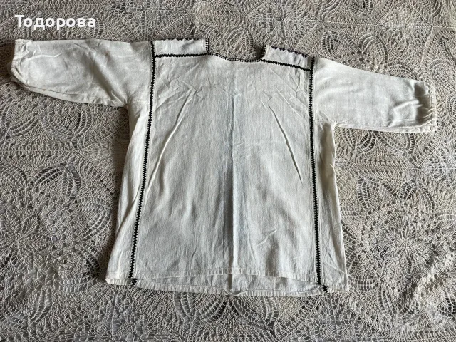 Автентична къса риза от народна носия, снимка 4 - Антикварни и старинни предмети - 55968006