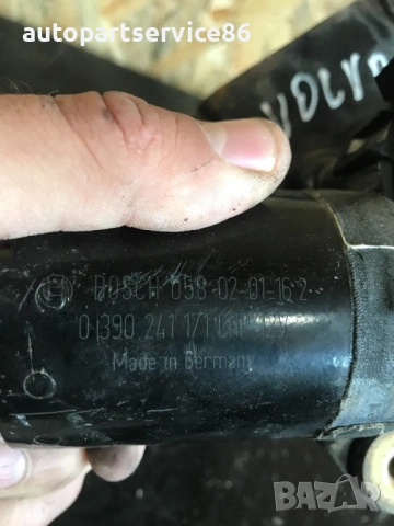 Моторче - предни чистачки за Volvo S40 (2001) 0390241171, снимка 2 - Части - 53833047