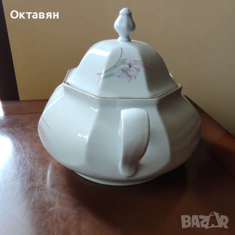 Порцеланов супник, снимка 2 - Сервизи - 53183887