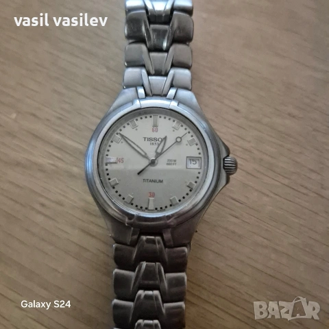 Продавам швейцарски часовник Tissot , снимка 2 - Мъжки - 53520758