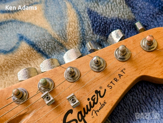 Squier Strat SE, снимка 4 - Китари - 53593514