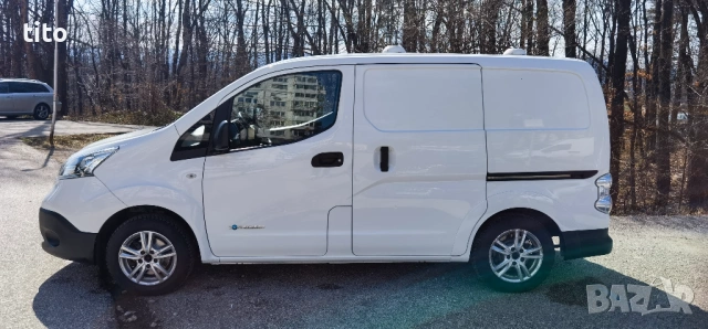Електрически Nissan e-NV200, снимка 5 - Автомобили и джипове - 53808074