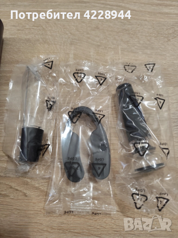 🎄 Коледен подарък за любители на вино – електрически тирбушон 5 в 1 с аксесоари, снимка 12 - Аксесоари за кухня - 51975224