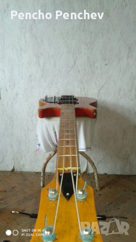 Бас китара, снимка 4 - Китари - 39993587