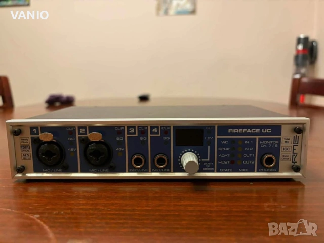 Аудио Интерфейс Звукова Карта RME Fireface UC  ✔️ USB 2.0 Hi-Speed ✔️ 6 line out + 8 line in ✔️ ADAT