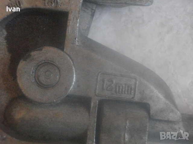 Немски Ръчен Тръбогиб 12мм-Уред за огъване на меки и полутвърди тръби-Масивен-Отличен-Радиус 35мм, снимка 4 - Други инструменти - 44560799