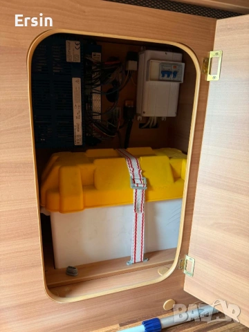 Kastenwagen HYMER Car 322 (Година:2011) Км : 110946 (Много е запазен) , снимка 10 - Каравани и кемпери - 52168440