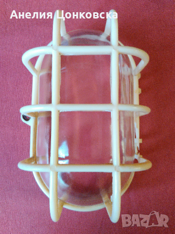 Много стар плафон,стъкло с решетка в Антикварни и старинни предмети в гр.  Враца - ID36422001 — Bazar.bg
