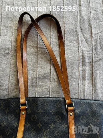 Оригинална чанта Louis Vuitton , снимка 8 - Чанти - 56410503
