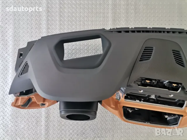 Ново Табло BMW 5 G30 G31 G38 Lci HUD Cognac гума, снимка 4 - Части - 50307616