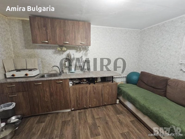 Къща с красива панорама и голям двор, снимка 16 - Къщи - 51757090