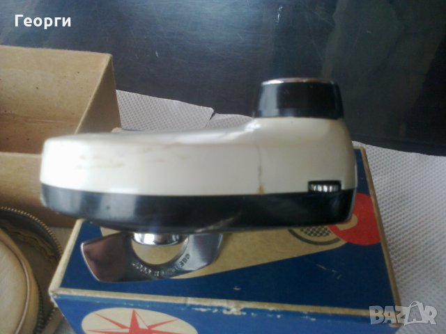 От бившия СССР-колекционерска самобръсначка с пружинно механично задвижване., снимка 5 - Колекции - 35945432