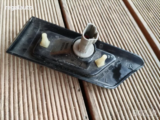 214-61311,мигач страничен ляв MAZDA 323, снимка 3 - Части - 49515774