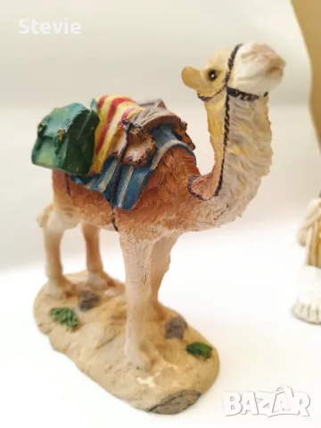 Фигура на камила, снимка 2 - Статуетки - 47660254