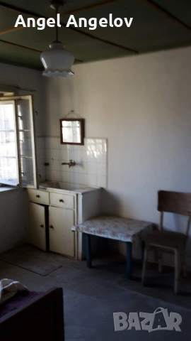 Продава двуетажна къща, снимка 11 - Къщи - 53792783