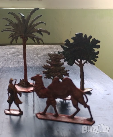 Стари метални фигури, снимка 2 - Антикварни и старинни предмети - 50672074