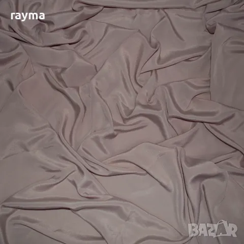 Плат италиански креп цвят пепел от рози