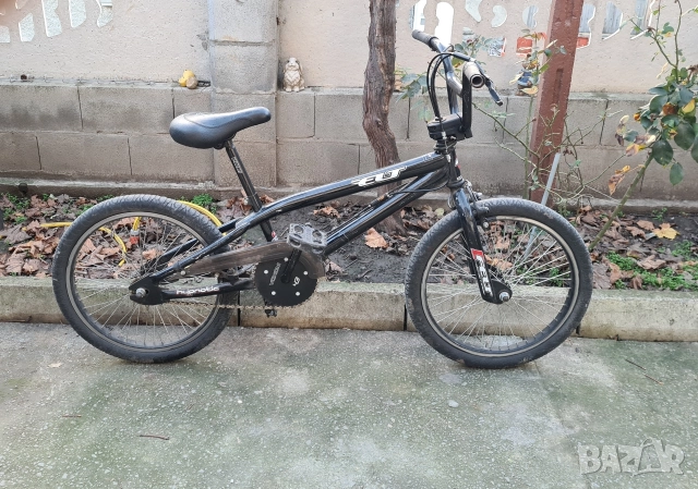 Велосипед BMX уникален велосипед 20 цола  С 360° на завъртане, снимка 2 - Велосипеди - 52641524