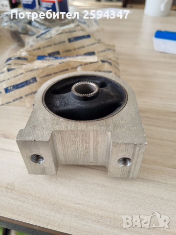 HYUNDAI SONATA до1996г ТАМПОН ДВИГАТЕЛ ПРЕДЕН HMC, снимка 3 - Части - 36349066