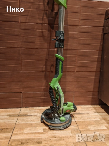 Жираф за шлайфане на стени и тавани