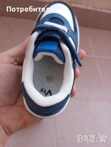 Детски маратонки 25 размер, снимка 3 - Детски маратонки - 53747968