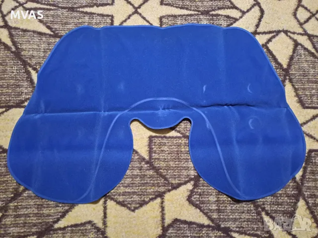 Нова надуваема възглавница за път кадифена синя, снимка 2 - Възглавници - 49131172