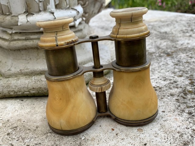 Бинокъл месинг/слонова кост