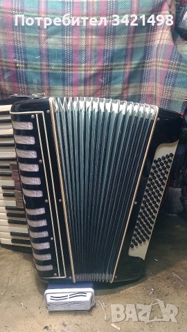 АКОРДЕОН СИРЕНА 80 БАСА